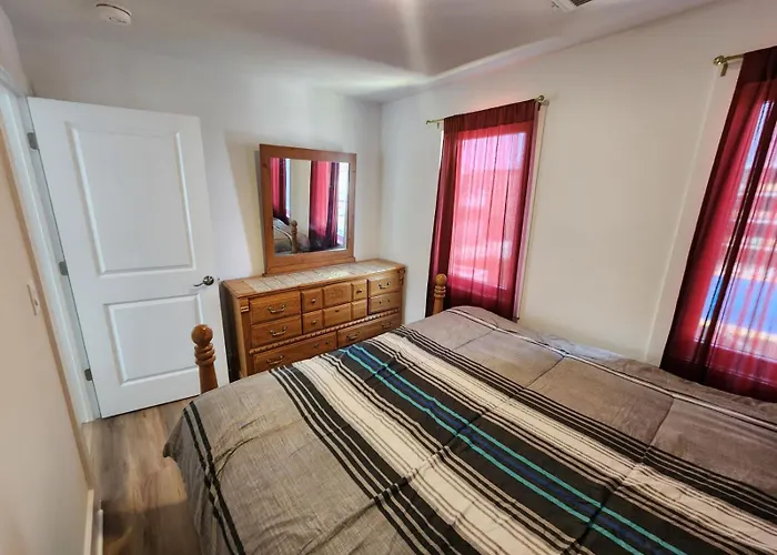 Stunning New Apartment On The Beach Block