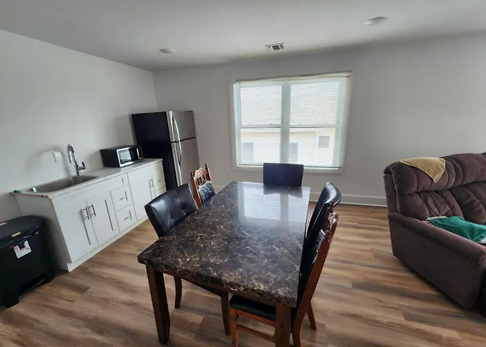 Stunning New Apartment On The Beach Block